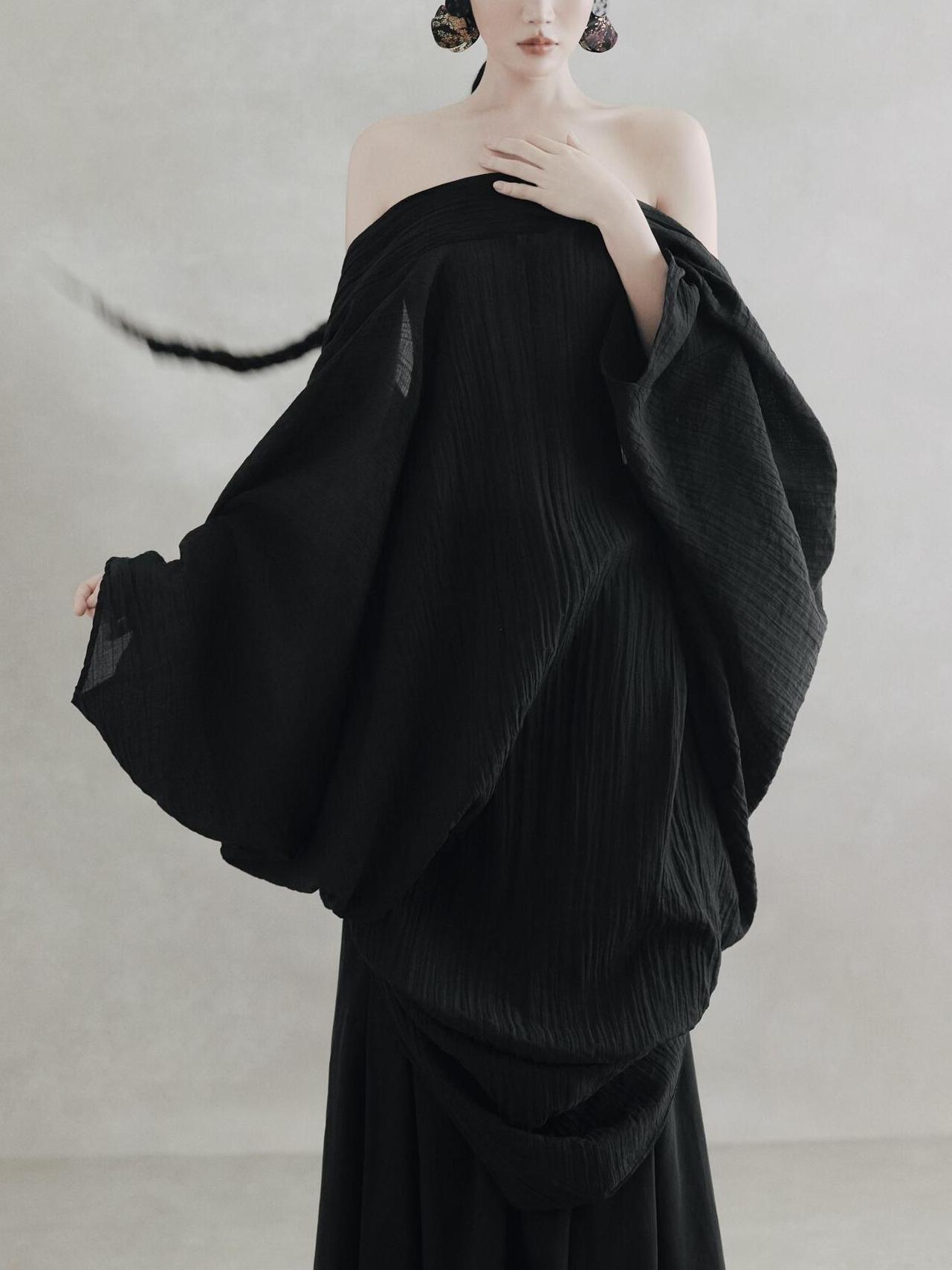 Vestido Preto Sem Costas Femin - Photography Zen avaliação e preço